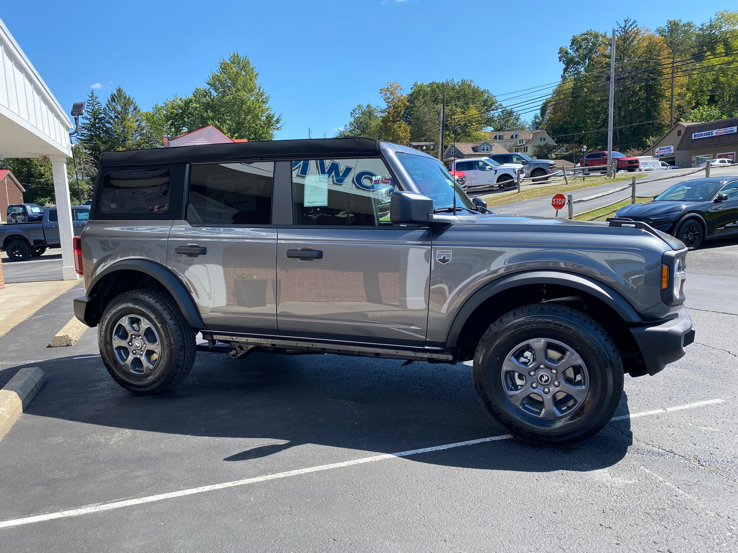 2025 Ford Bronco Big Bend Carbonized Gray Metallic at Town & Country Ford