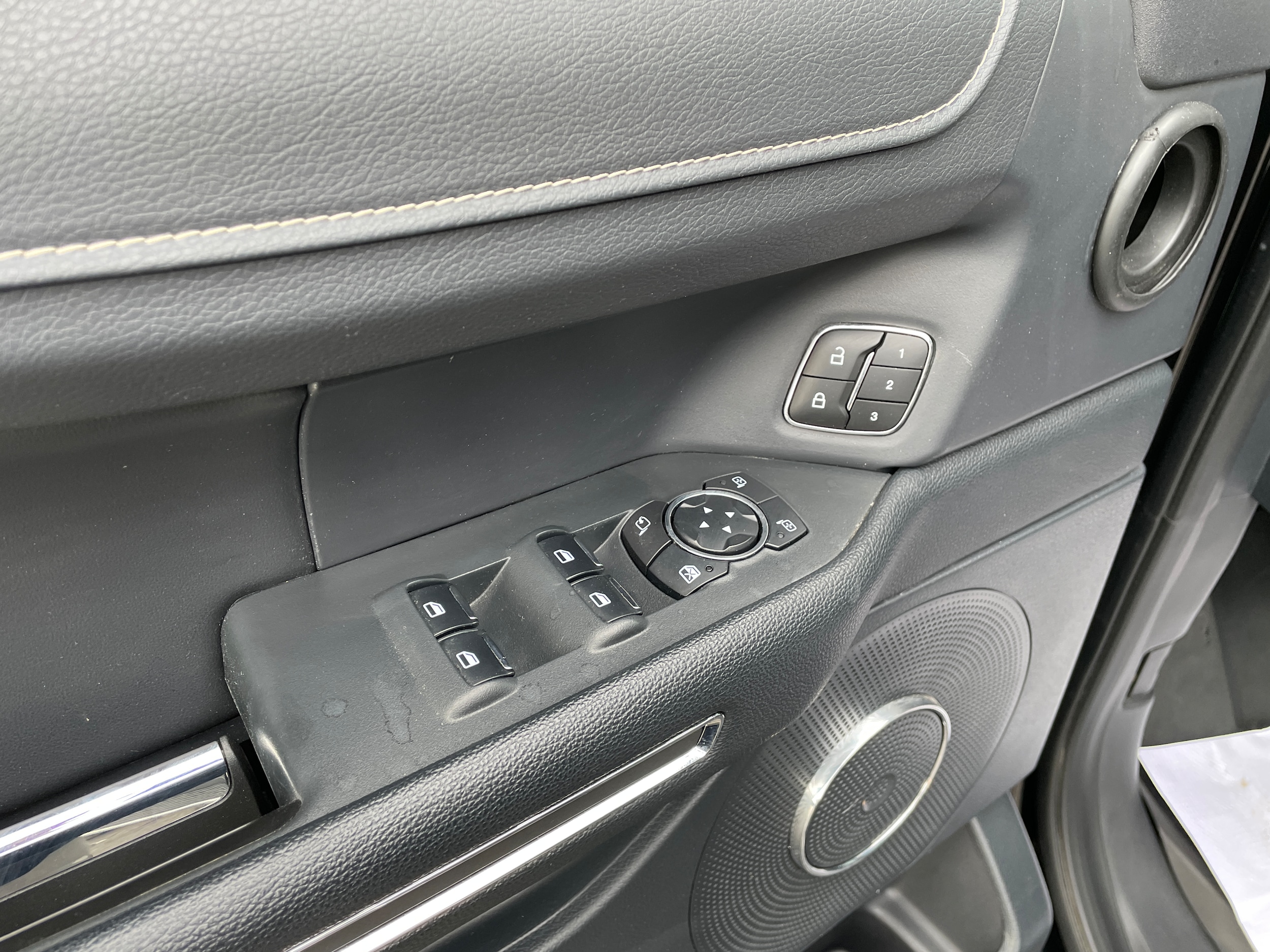 2023 Ford Expedition XLT Agate Black Metallic at Auto Express Rt. 8