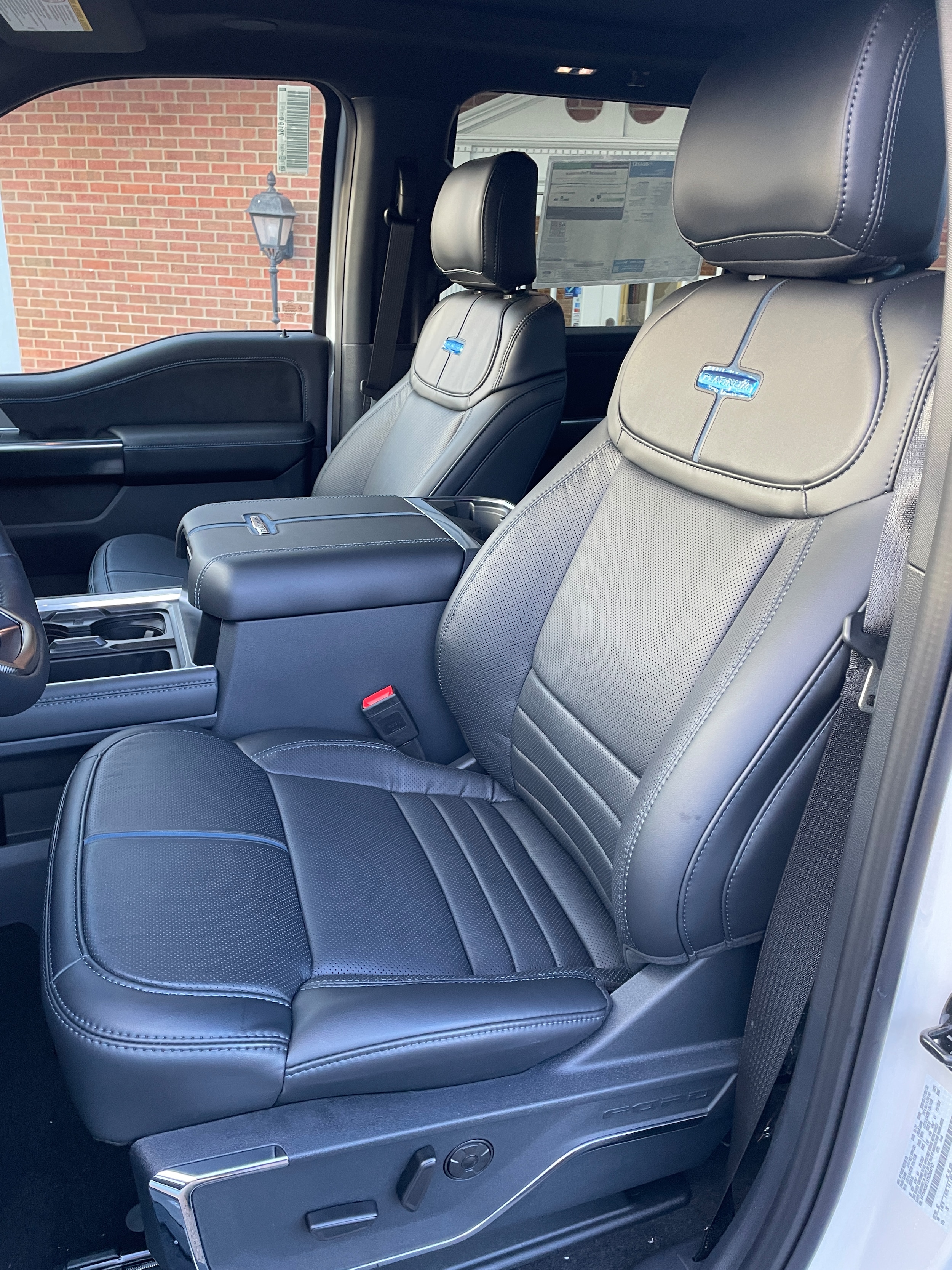 2026 Ford F-250 Pickup F-250&reg; Platinum&reg; Star White Metallic Tri-Coat at Town & Country Ford