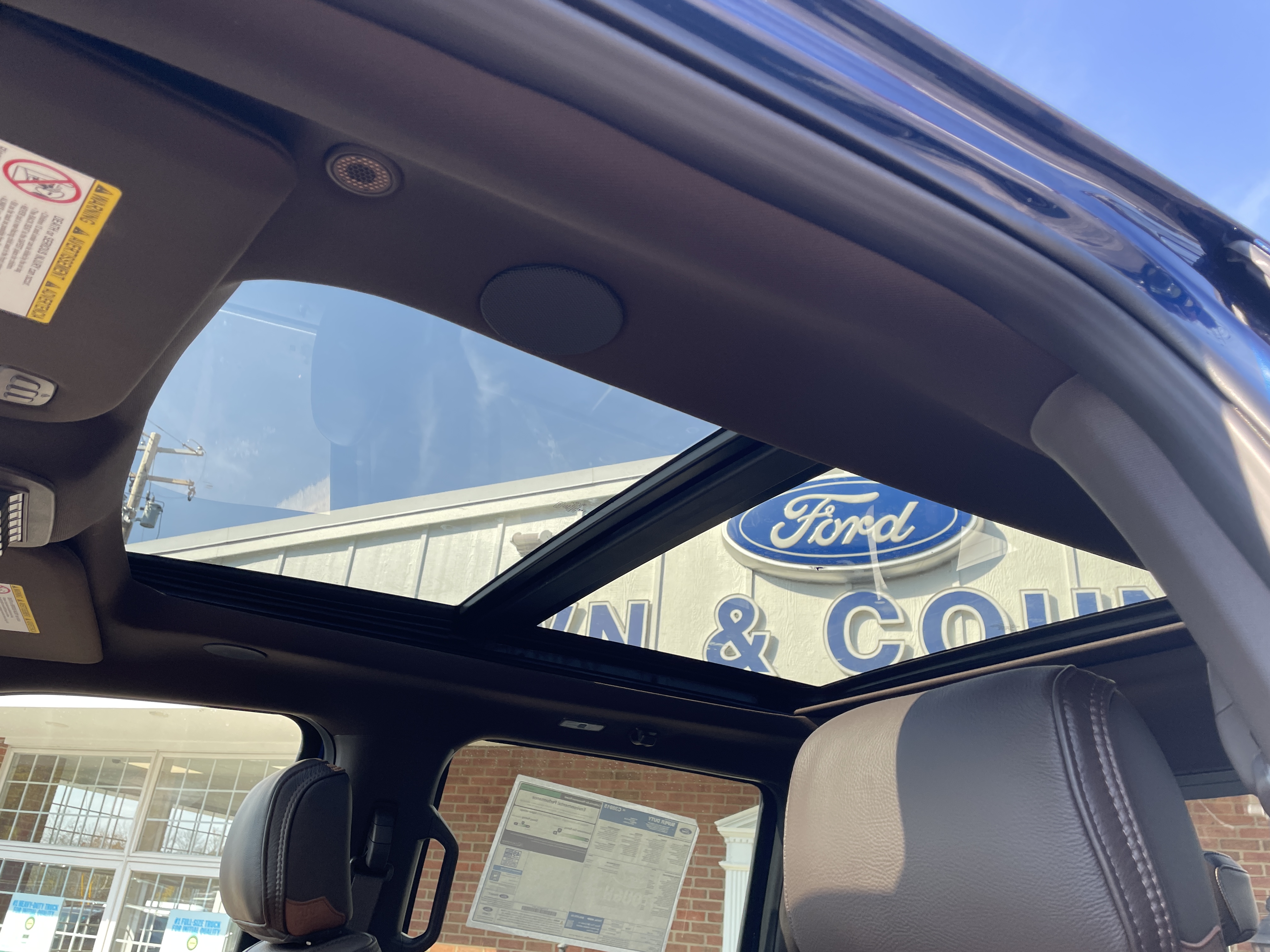 2027 Ford F-350 Pickup photo 14 of 38