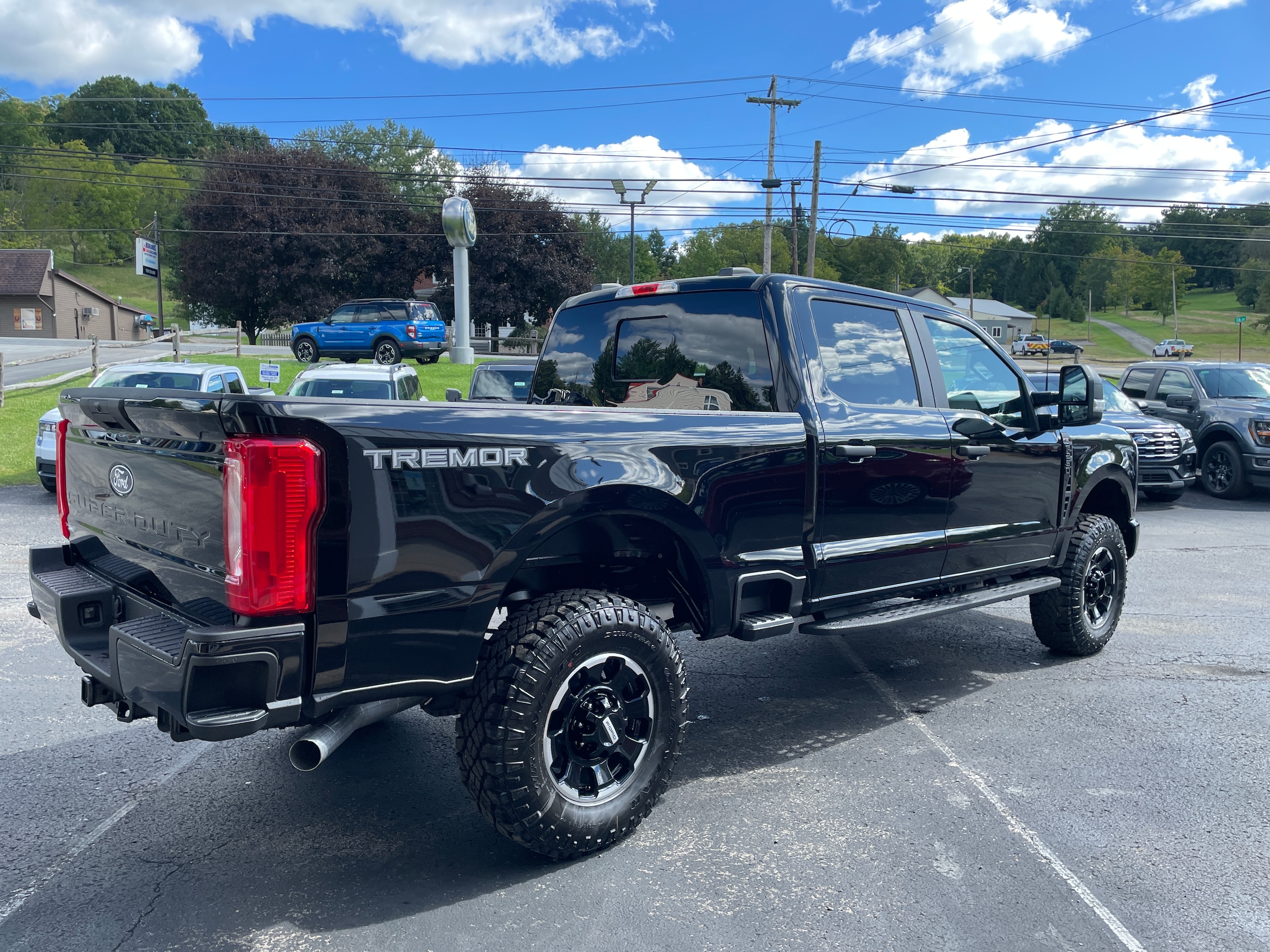 2027 Ford F-250 Pickup F250 4X4 Crew/C  at Town & Country Ford