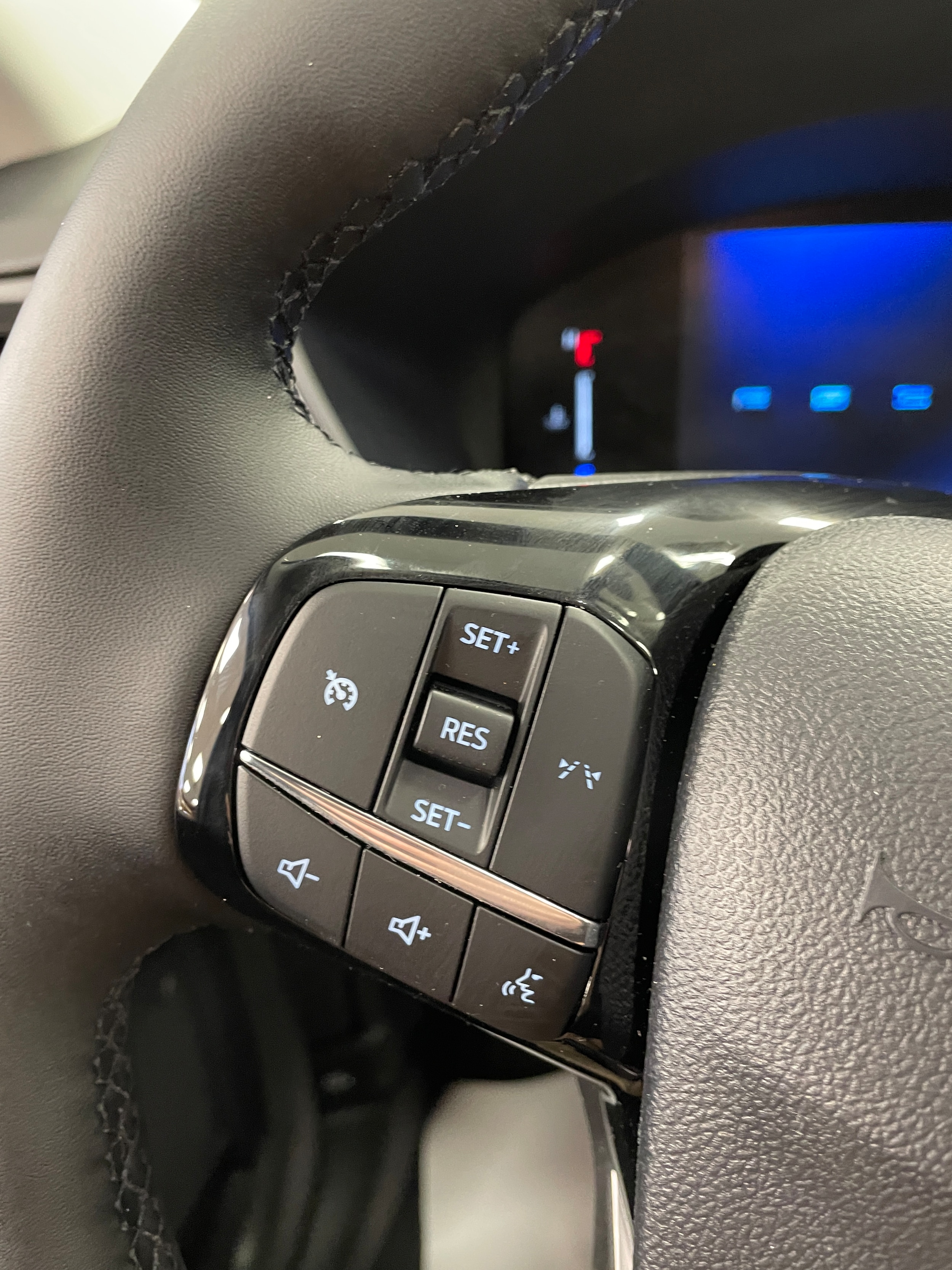 2026 Ford Escape Active Oxford White at Town & Country Ford