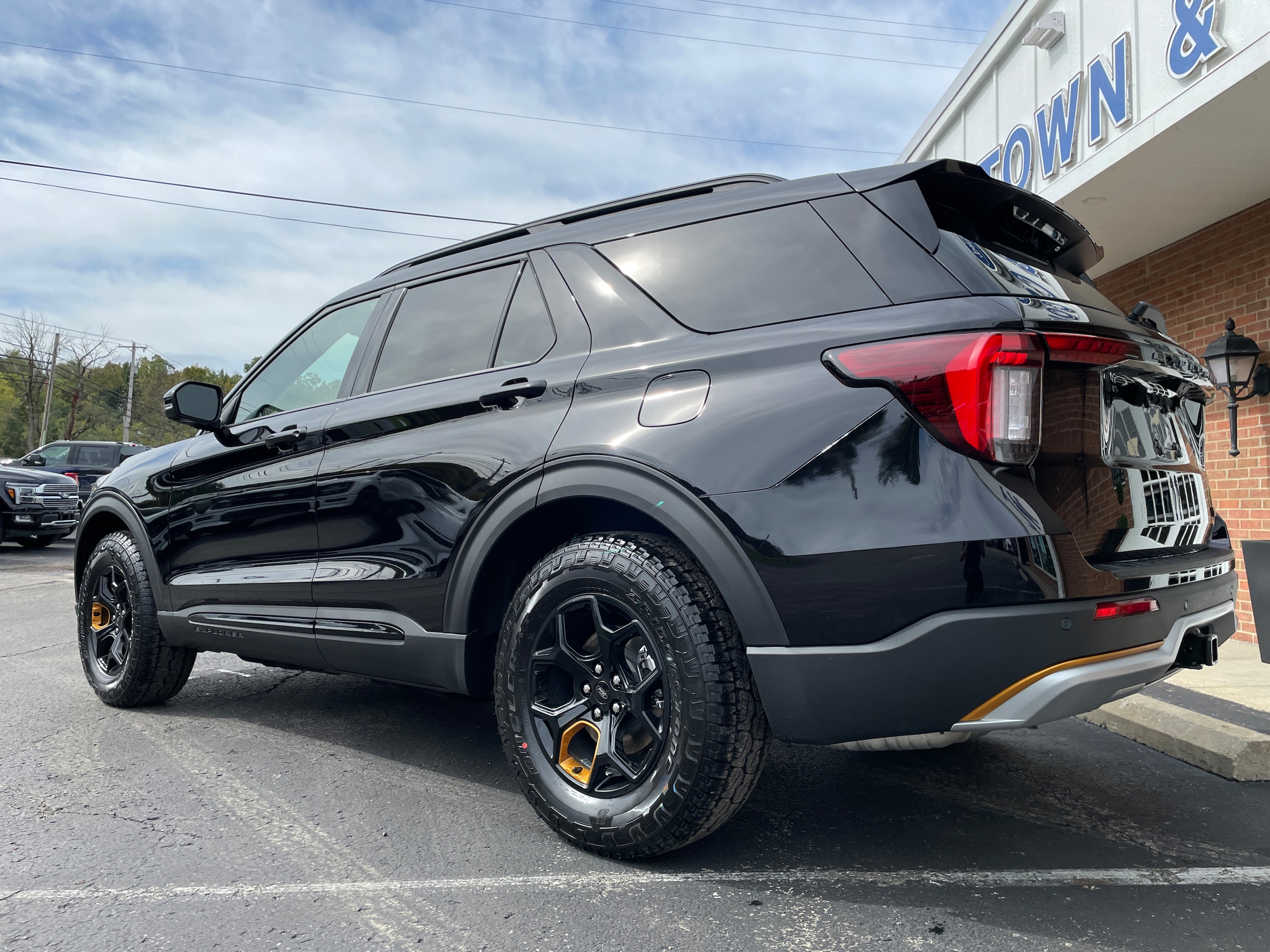 2027 Ford Explorer photo 19 of 53