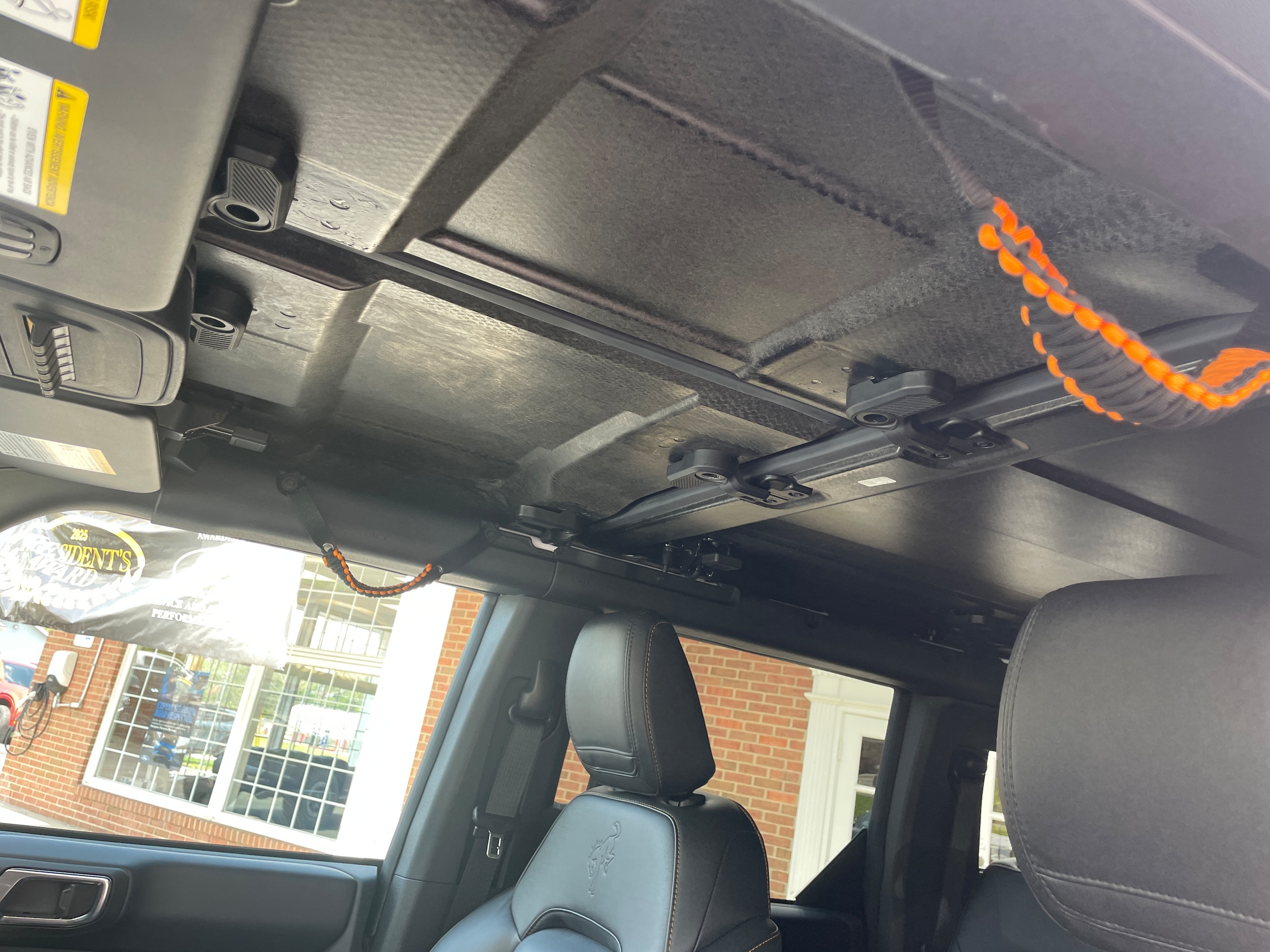 2024 Ford Bronco Badlands Oxford White at Town & Country Ford