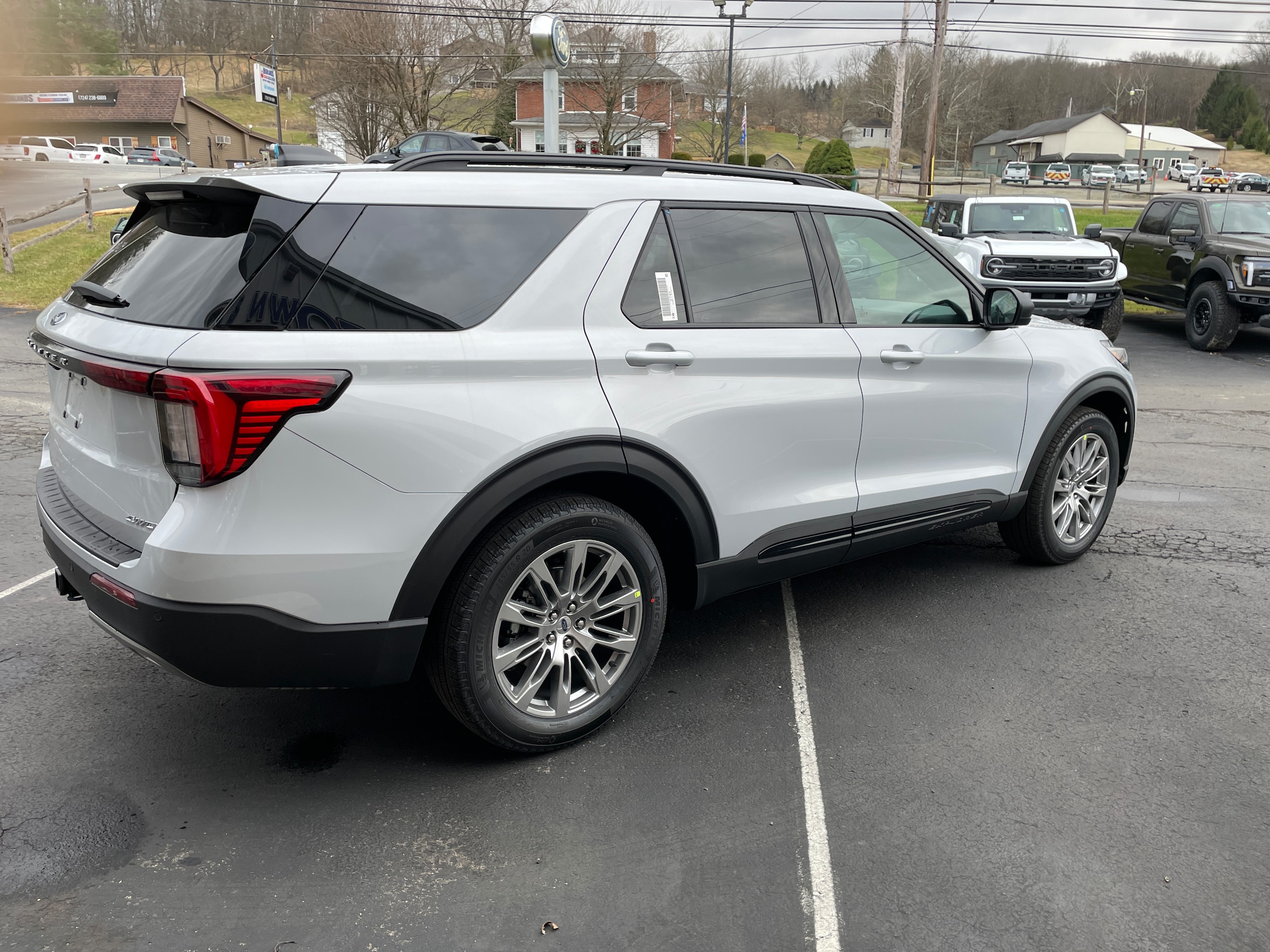 2026 Ford Explorer Active - 5