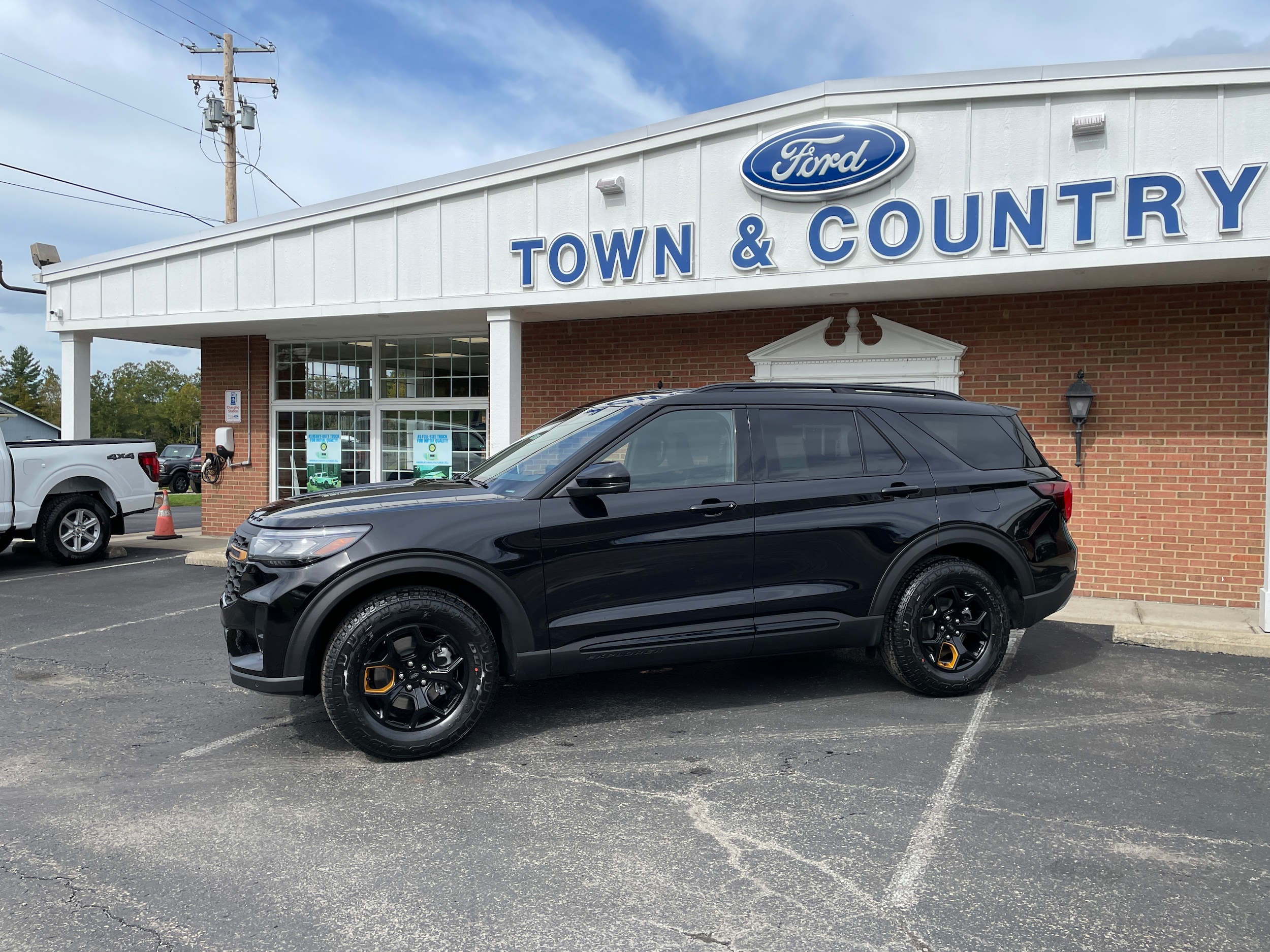 2027 Ford Explorer photo 4 of 53