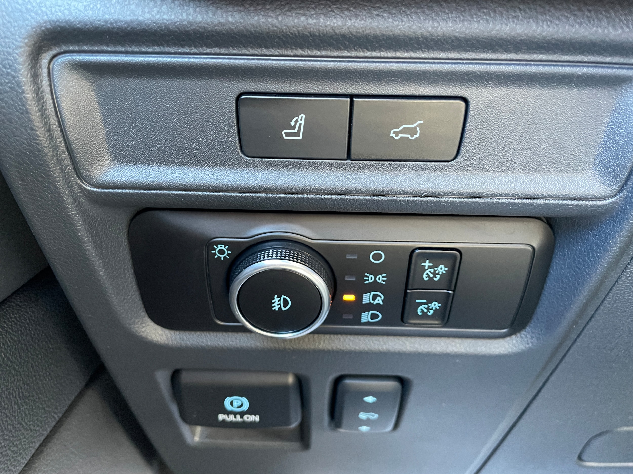 2024 Ford Expedition photo 22 of 33