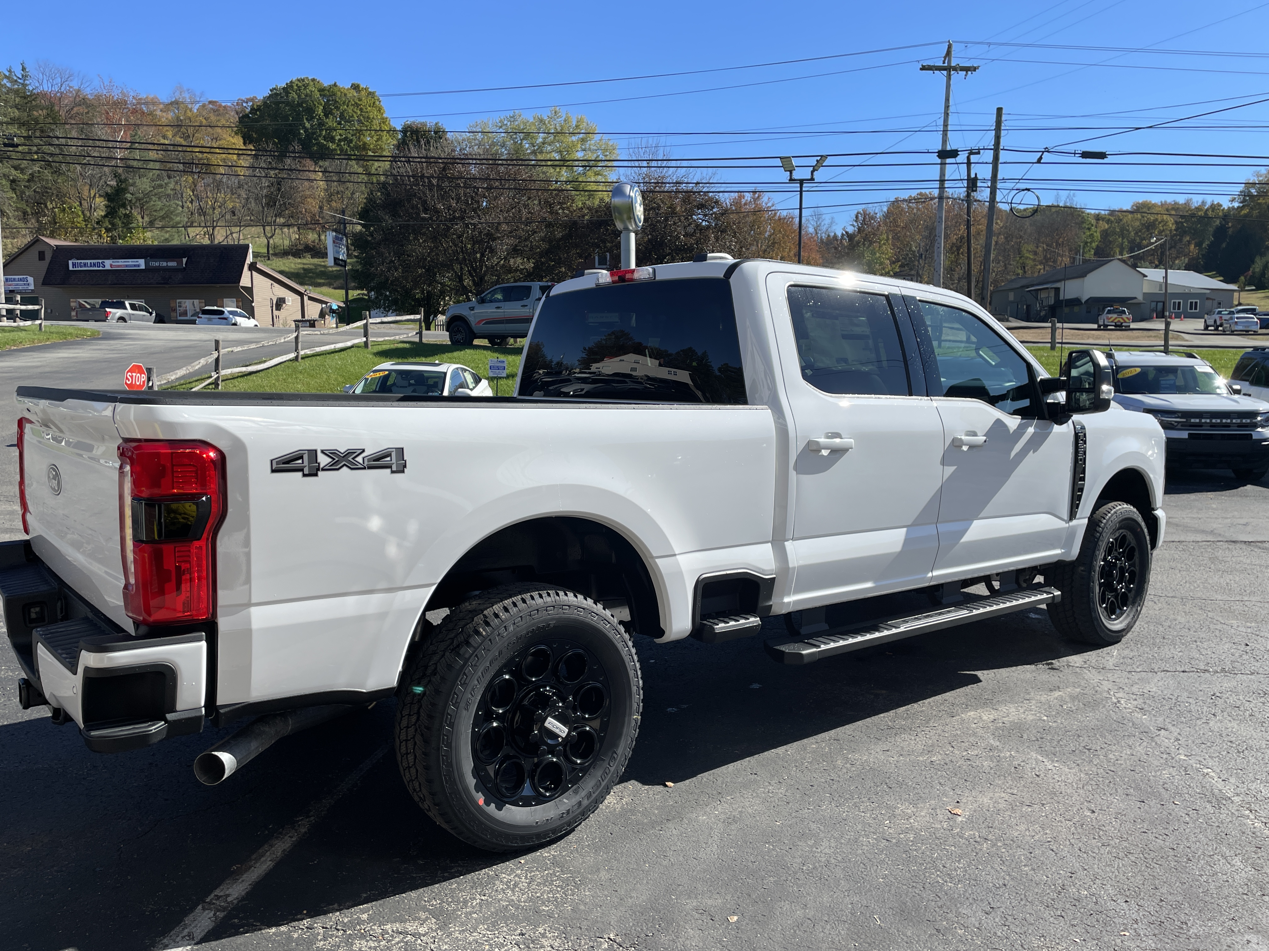 2027 Ford F-250 Pickup photo 5 of 33