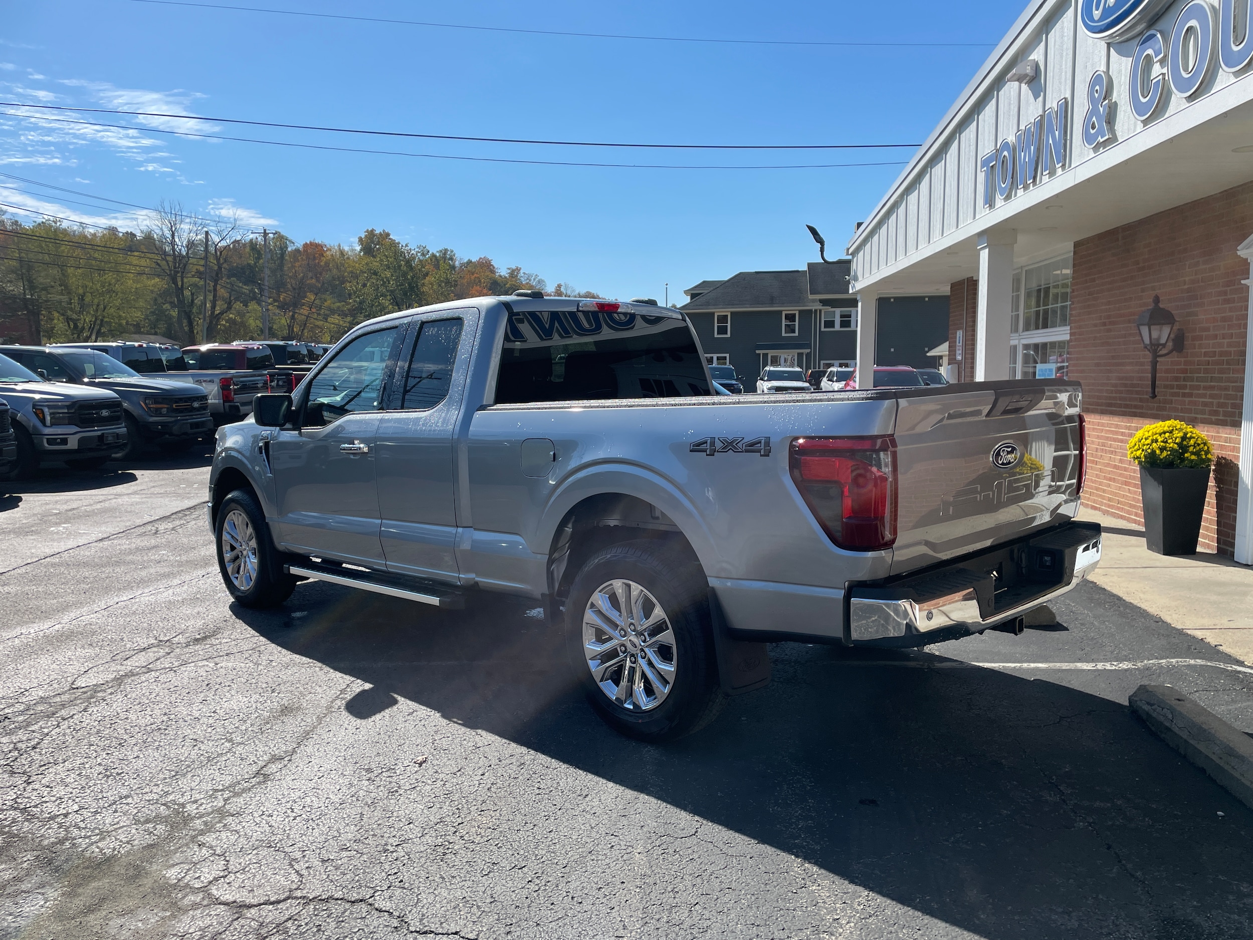 2026 Ford F-150 photo 7 of 33