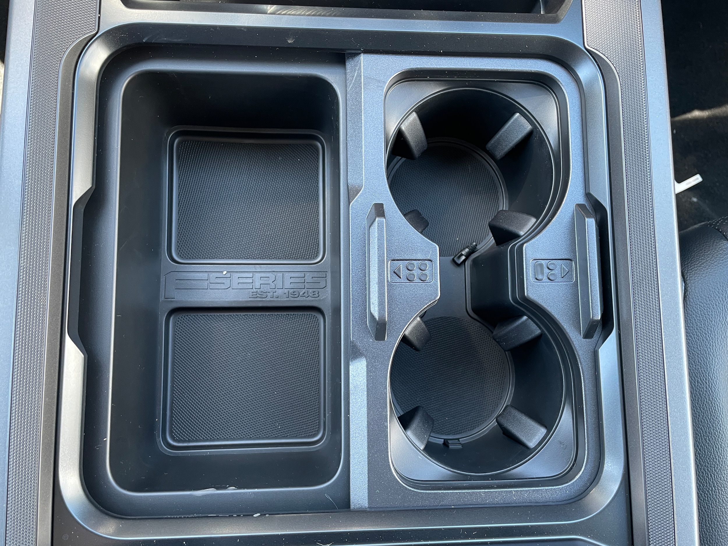2026 Ford F-350 Pickup F-350&reg; Lariat&reg; Oxford White at Town & Country Ford