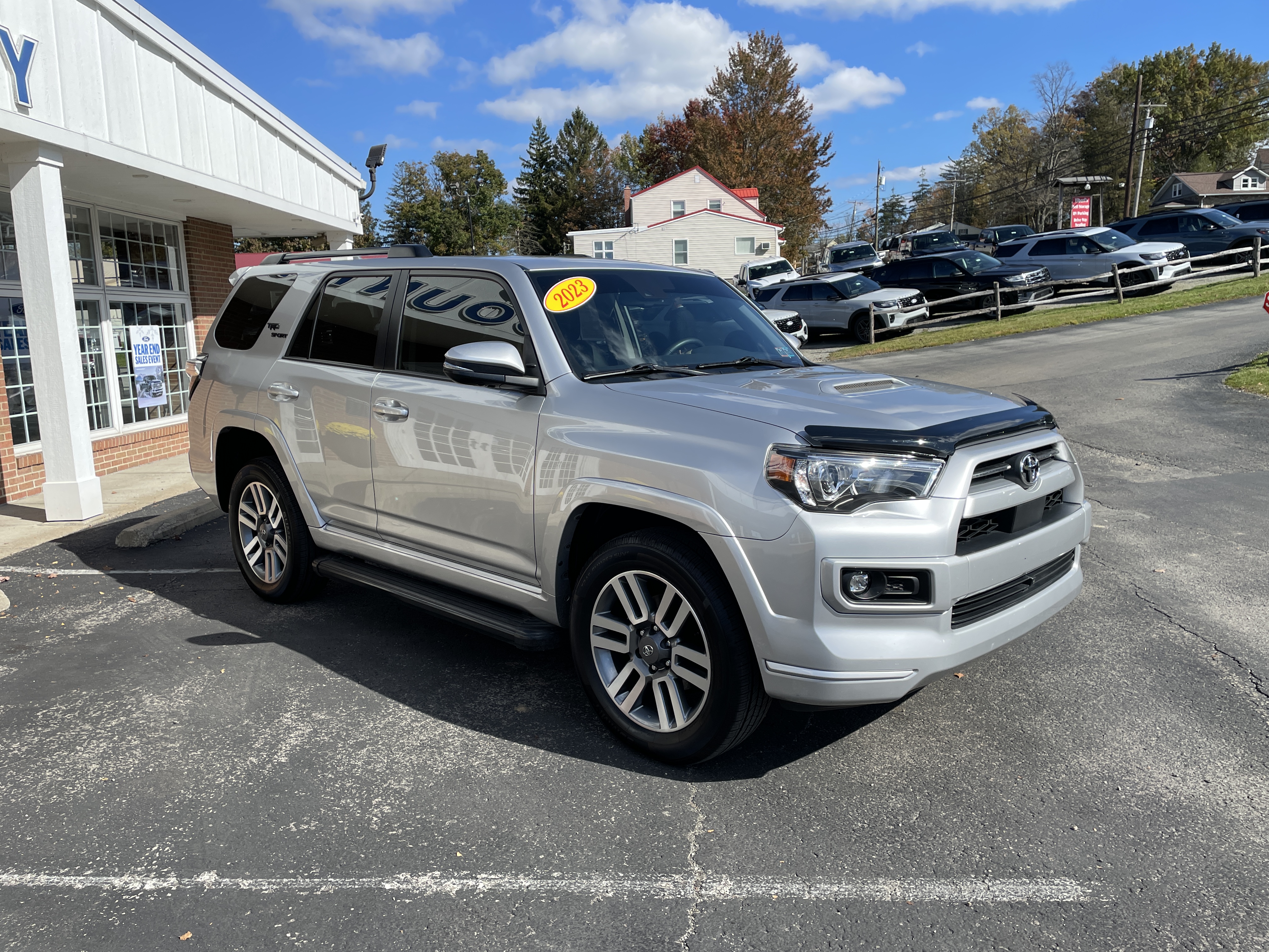 2023 Toyota 4Runner photo 3 of 25