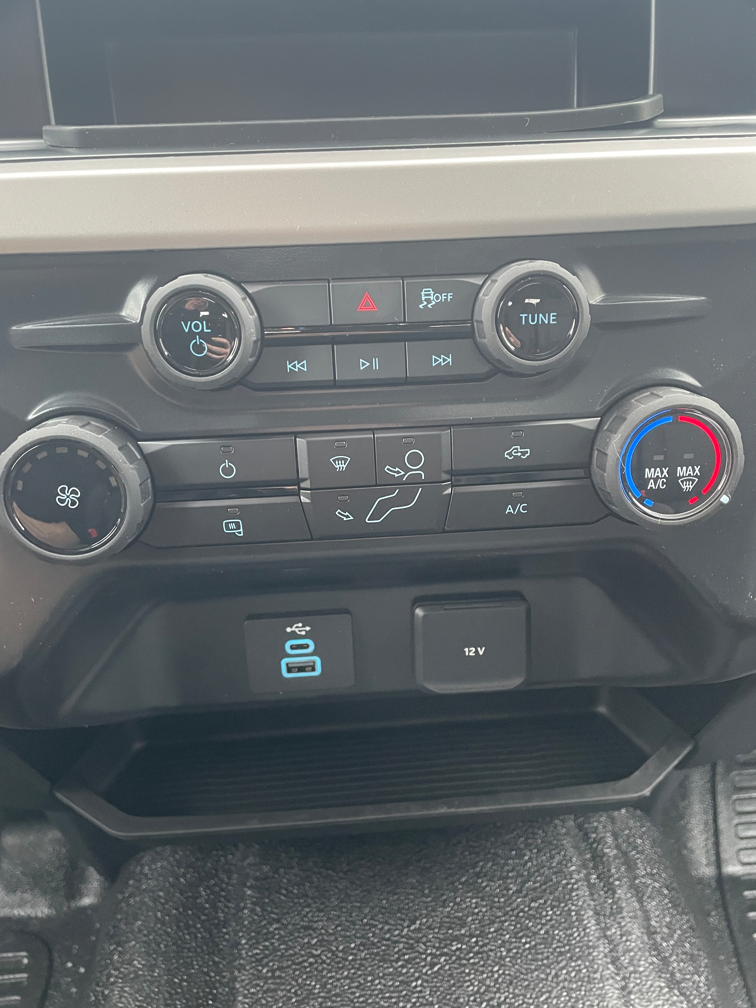 2026 Ford F-250 Pickup XL Avalanche at Town & Country Ford
