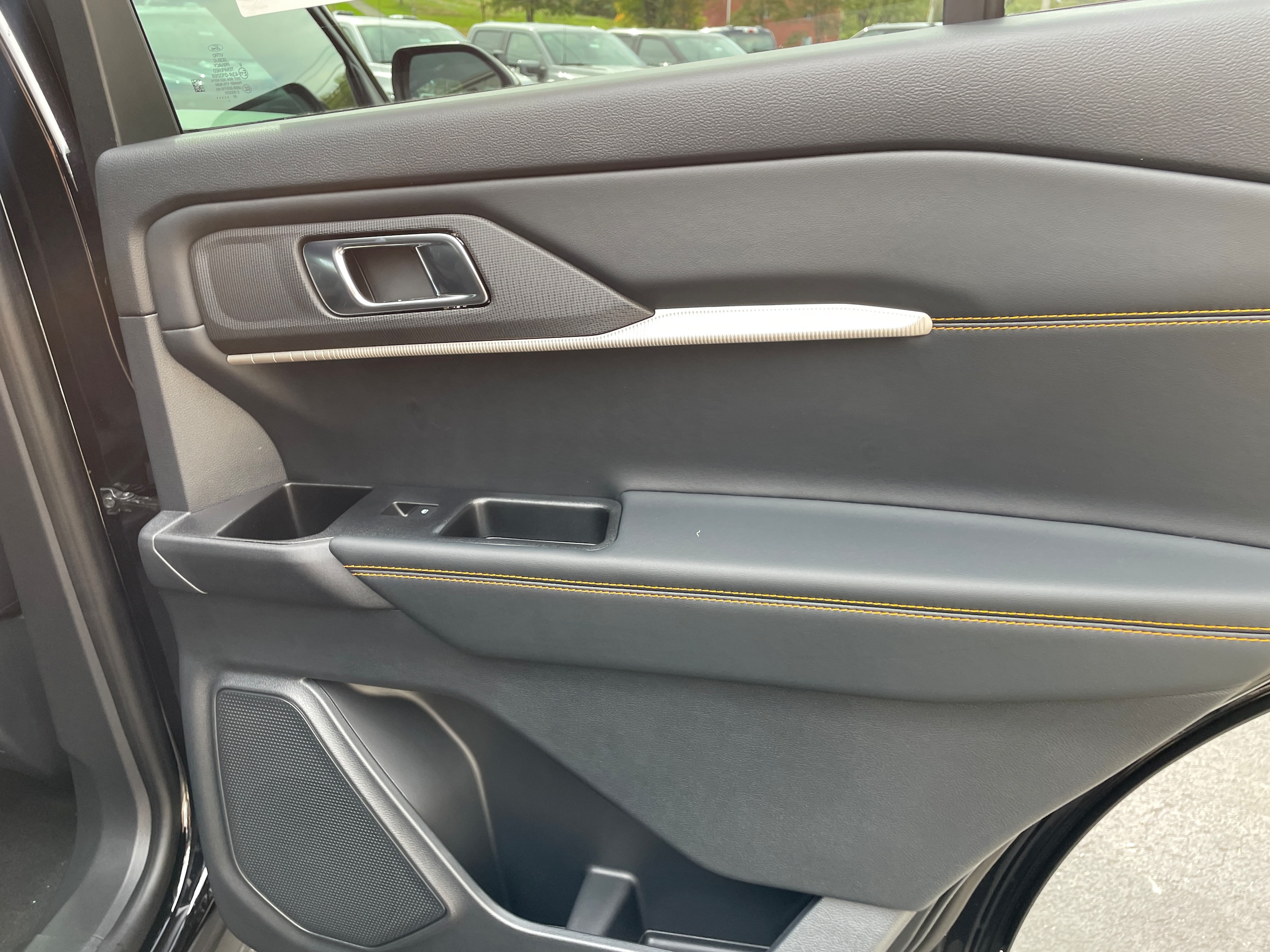 2027 Ford Explorer photo 32 of 53