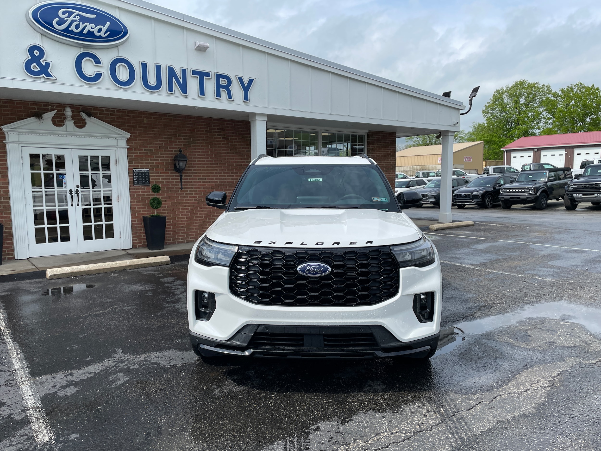 2026 Ford Explorer ST-Line Star White Metallic Tri-Coat at Town & Country Ford