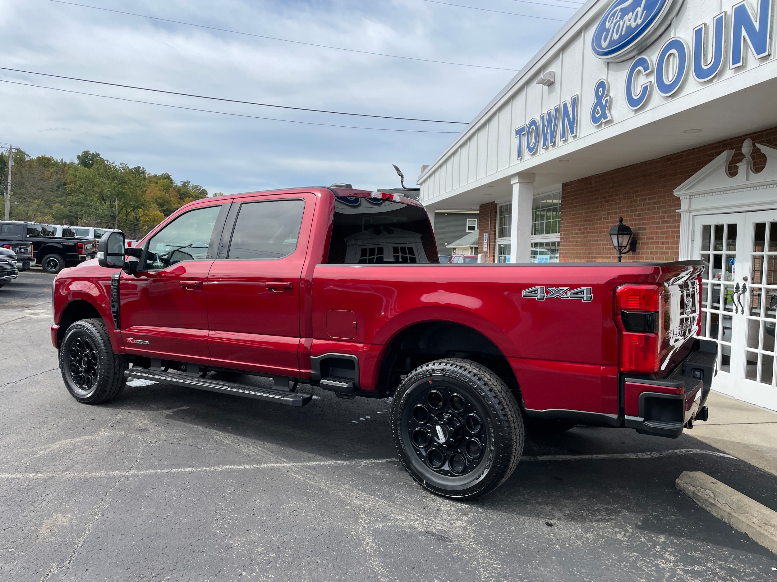 2027 Ford F-250 Pickup photo 7 of 40