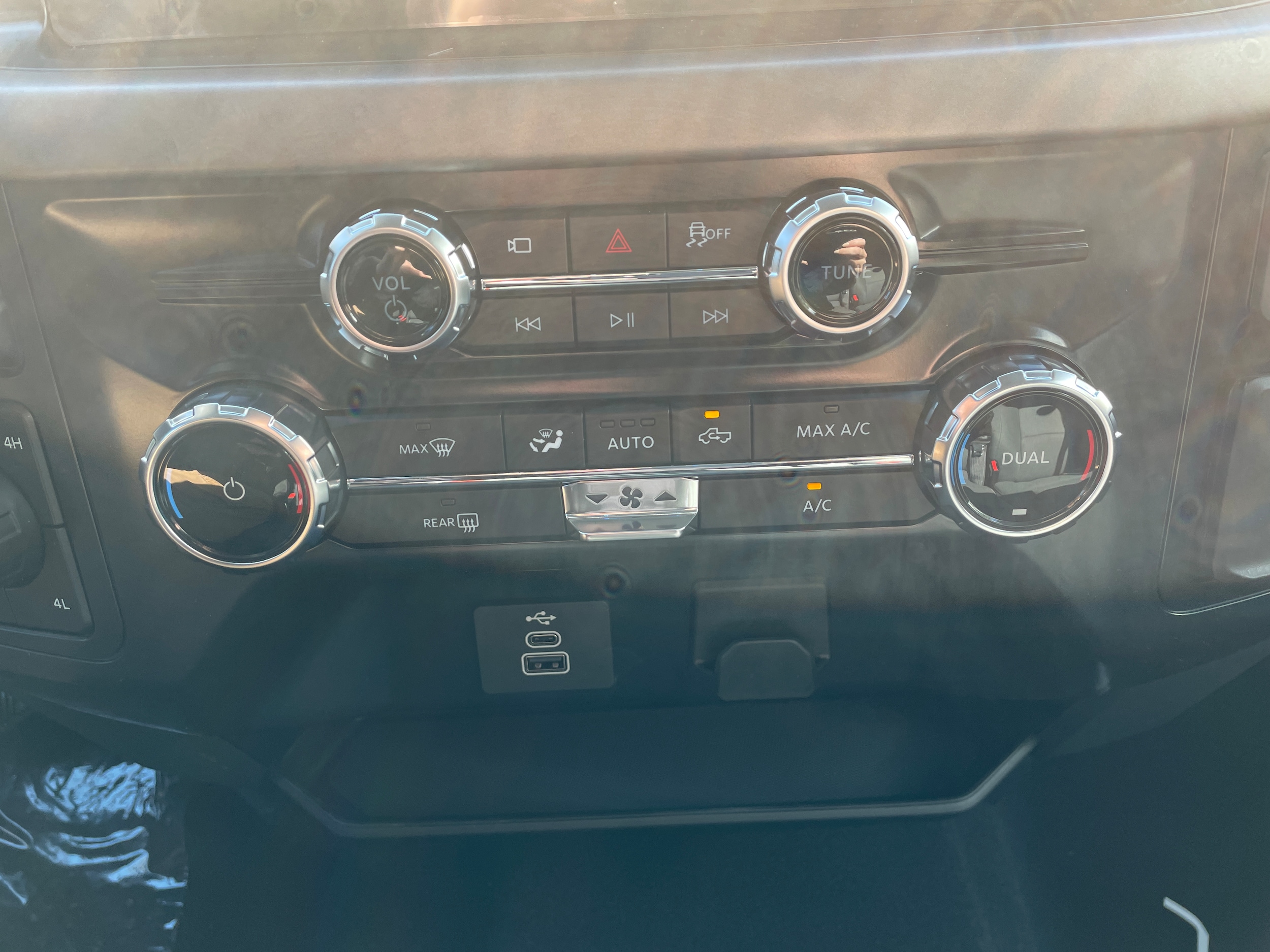 2026 Ford F-150 photo 23 of 33
