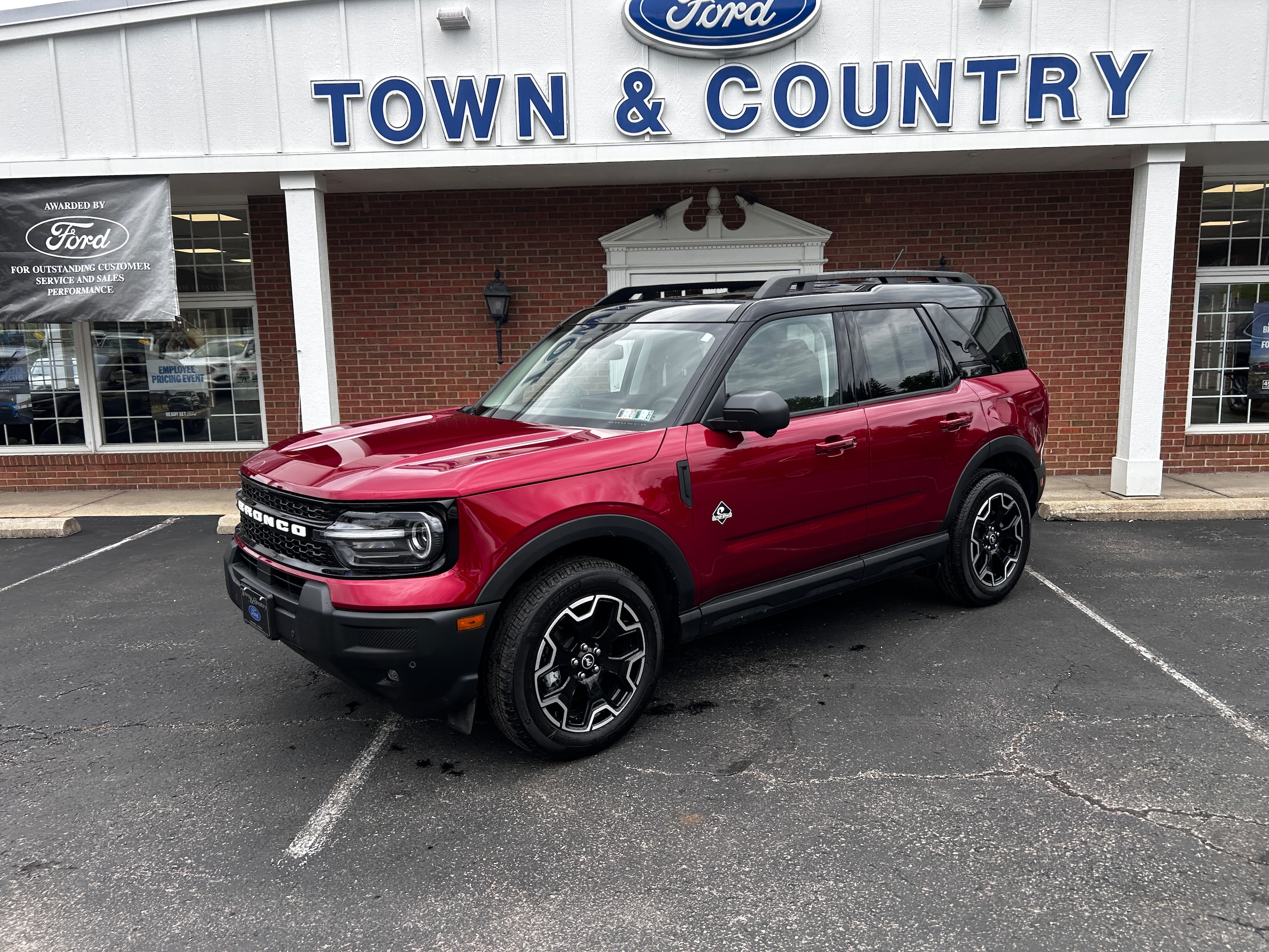 2025 Ford Bronco Sport Outer Banks Ruby Red Metallic Tinted Clearcoat at Town & Country Ford