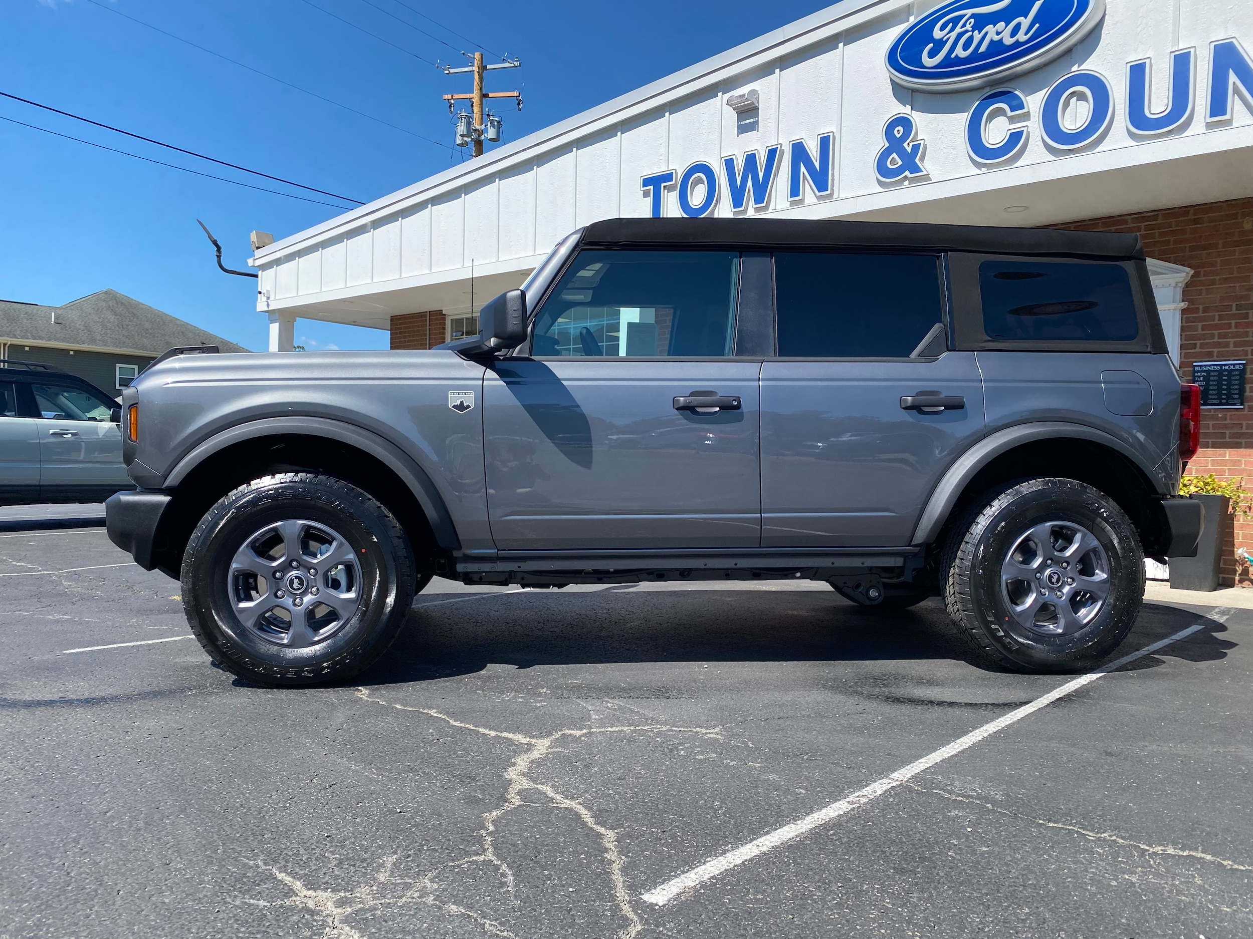 2025 Ford Bronco Big Bend Carbonized Gray Metallic at Town & Country Ford
