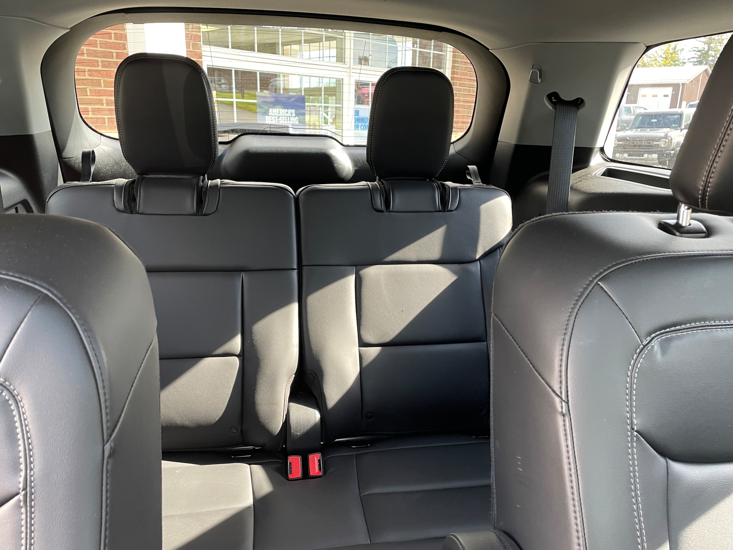 2022 Ford Explorer XLT - 10