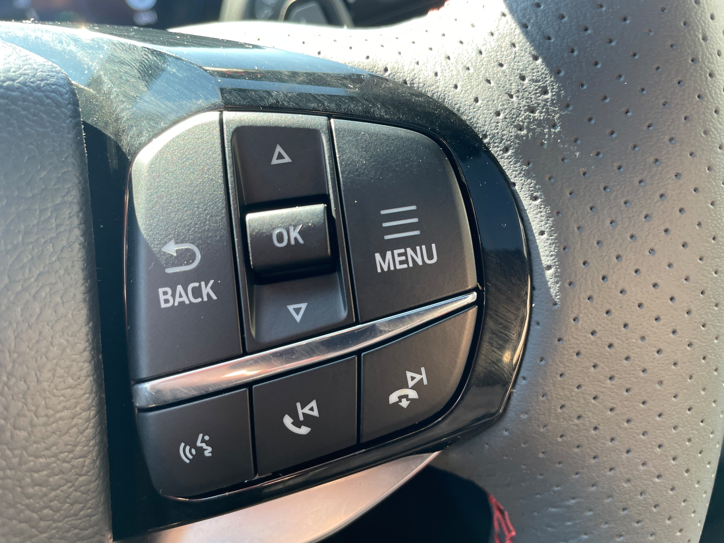 2026 Ford Explorer photo 20 of 28