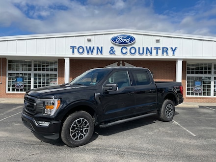2023 Ford F-150 XLT Crew Cab Truck