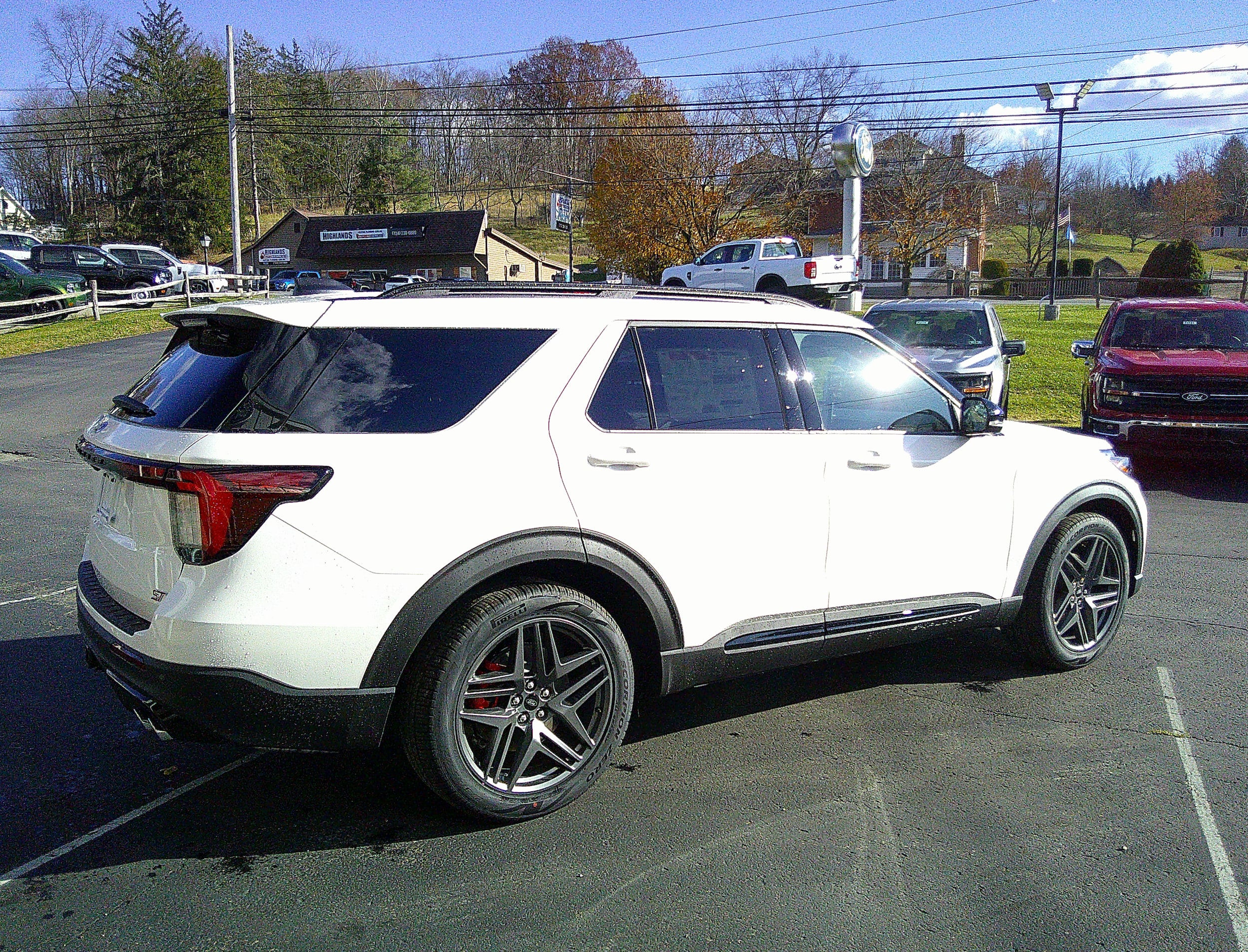 2026 Ford Explorer ST - 5