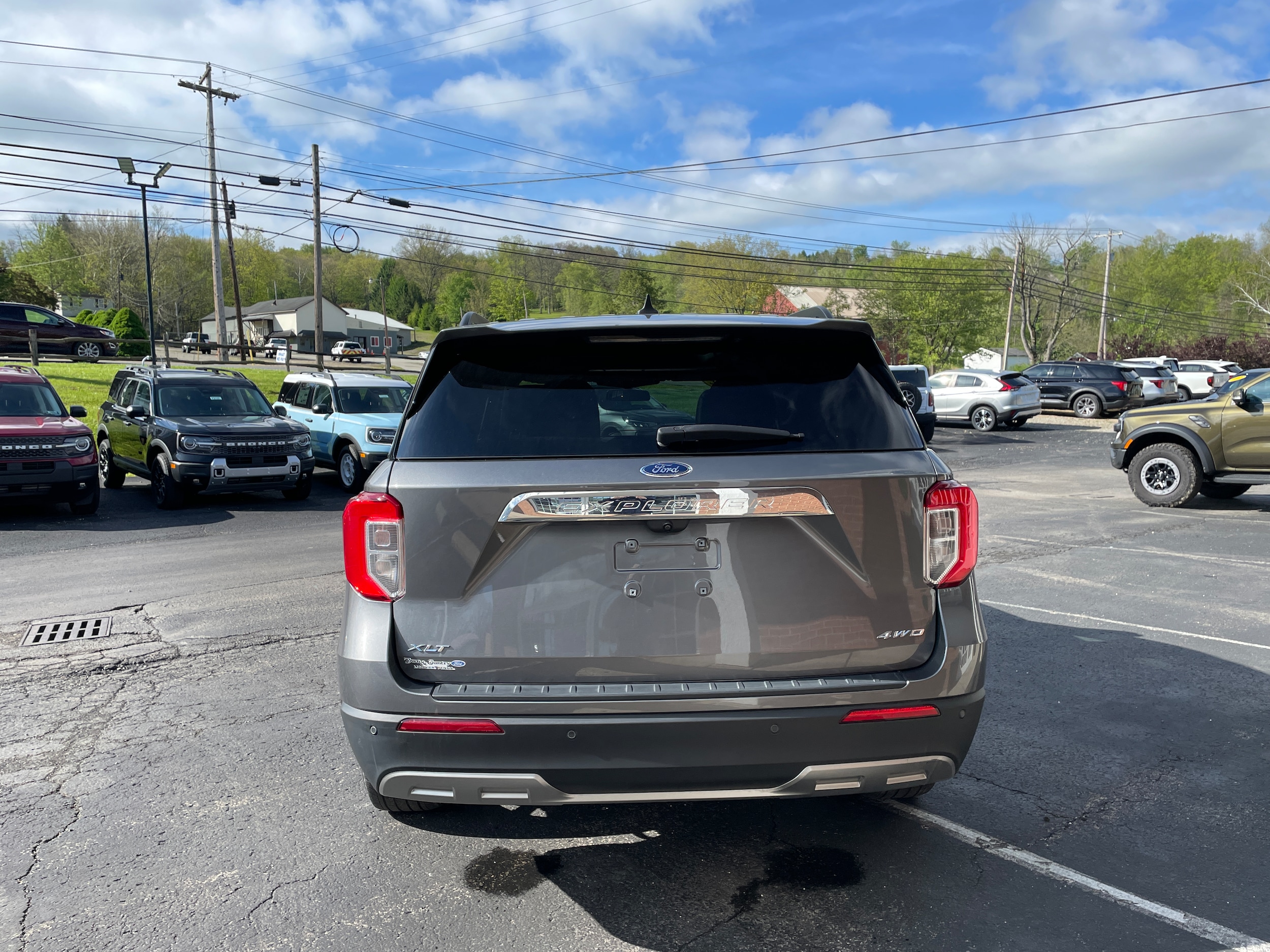 2022 Ford Explorer XLT - 5