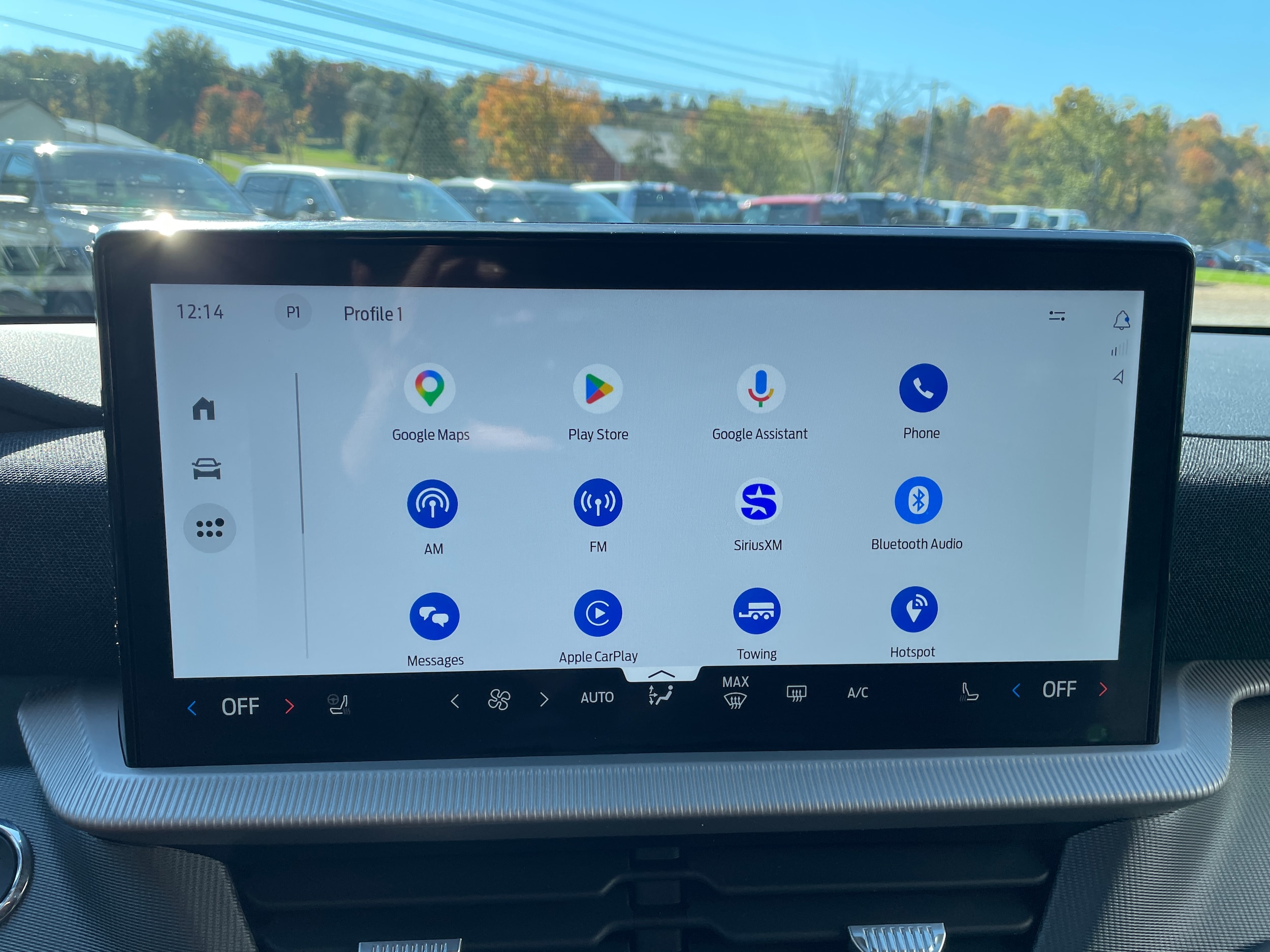 2026 Ford Explorer photo 23 of 28
