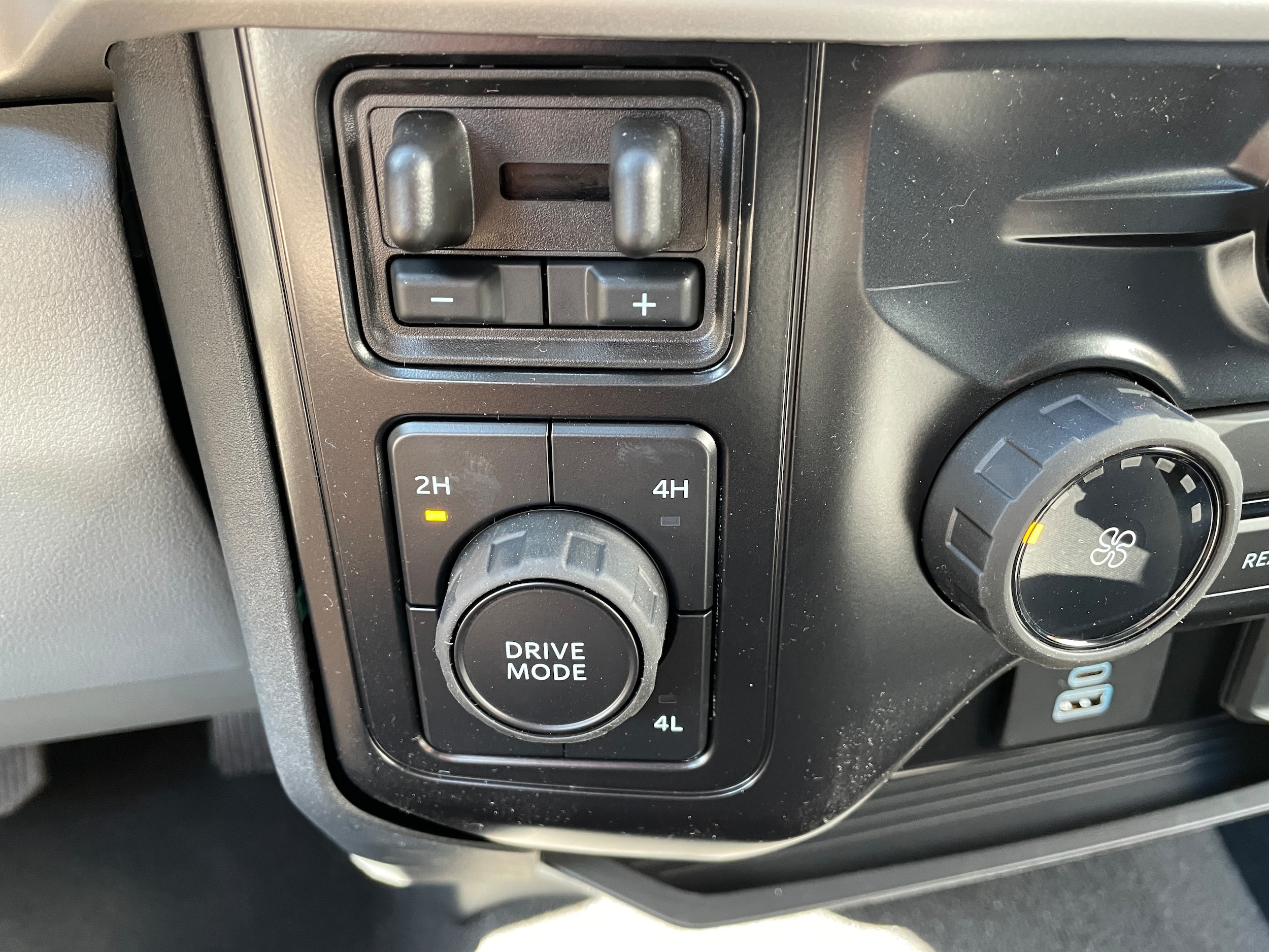 2026 Ford F-250 Pickup F-250&reg; XL Argon Blue Metallic at Town & Country Ford