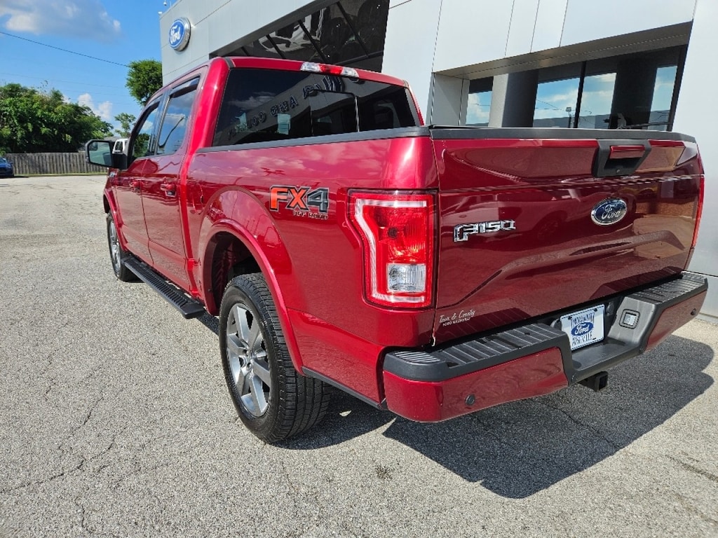 Used 2017 Ford F-150 2017 Ford F-150 XLT Crew CAB 4DR 145 WB 4WD 4x4 XLT SuperCrew 5.5 ft. SB