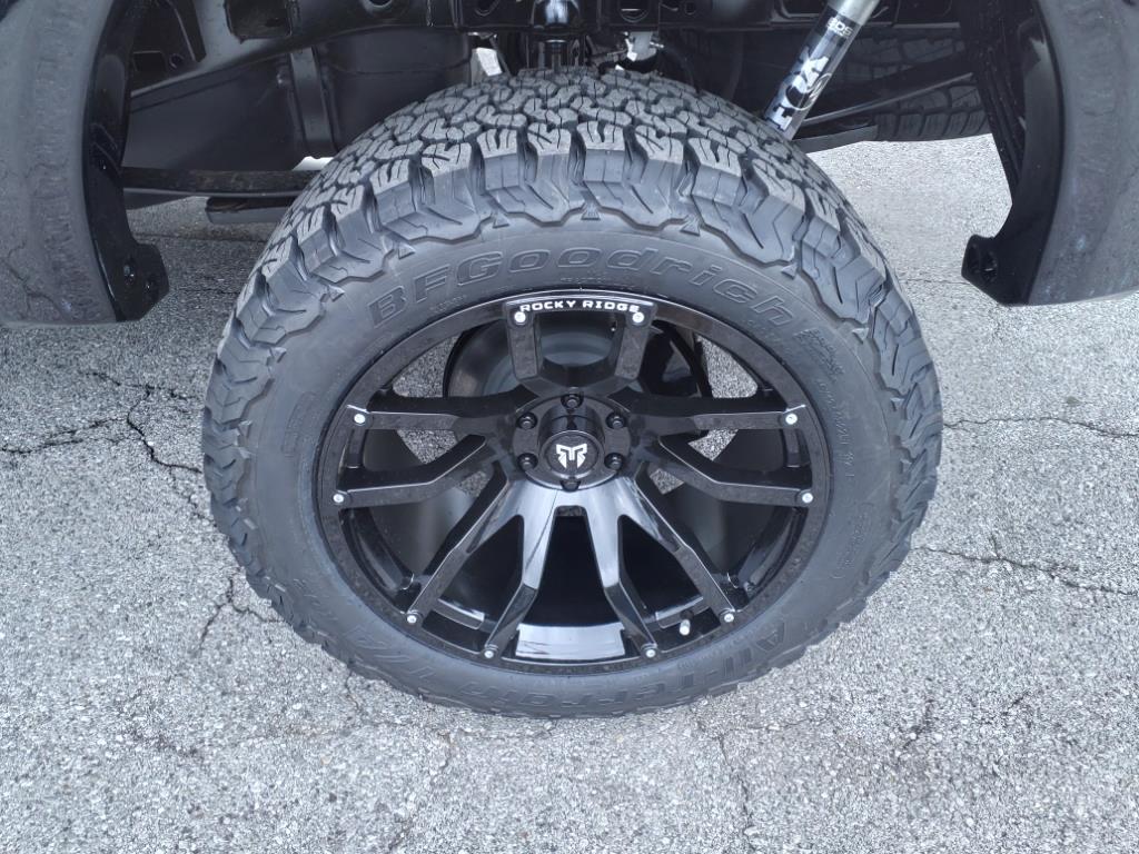 2025 Ford F-150 STX photo 4