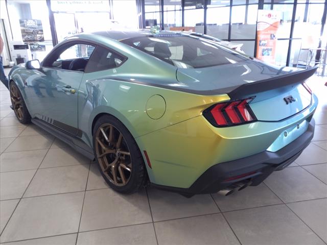 2025 Ford Mustang GT photo 3