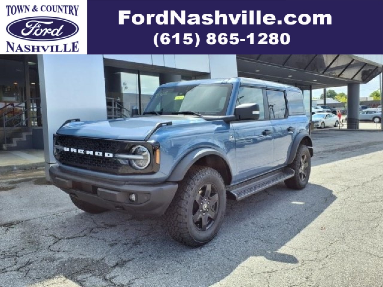 2025 Ford Bronco 4-Door Outer Banks's photo