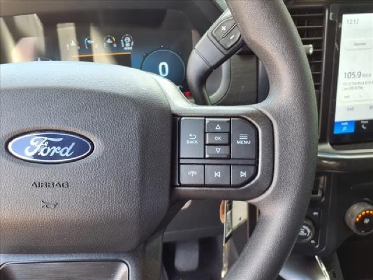 2025 Ford F-150 STX - Photo 10