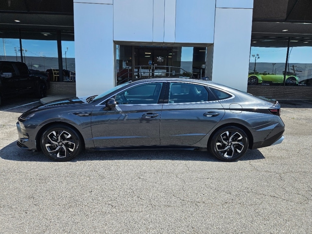 Used 2024 Hyundai Sonata SEL AWD SEL  Sedan