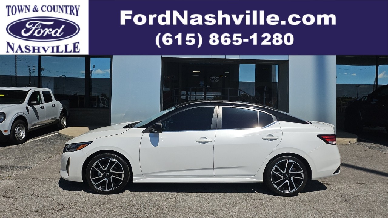 2024 Nissan Sentra SR CVT's photo