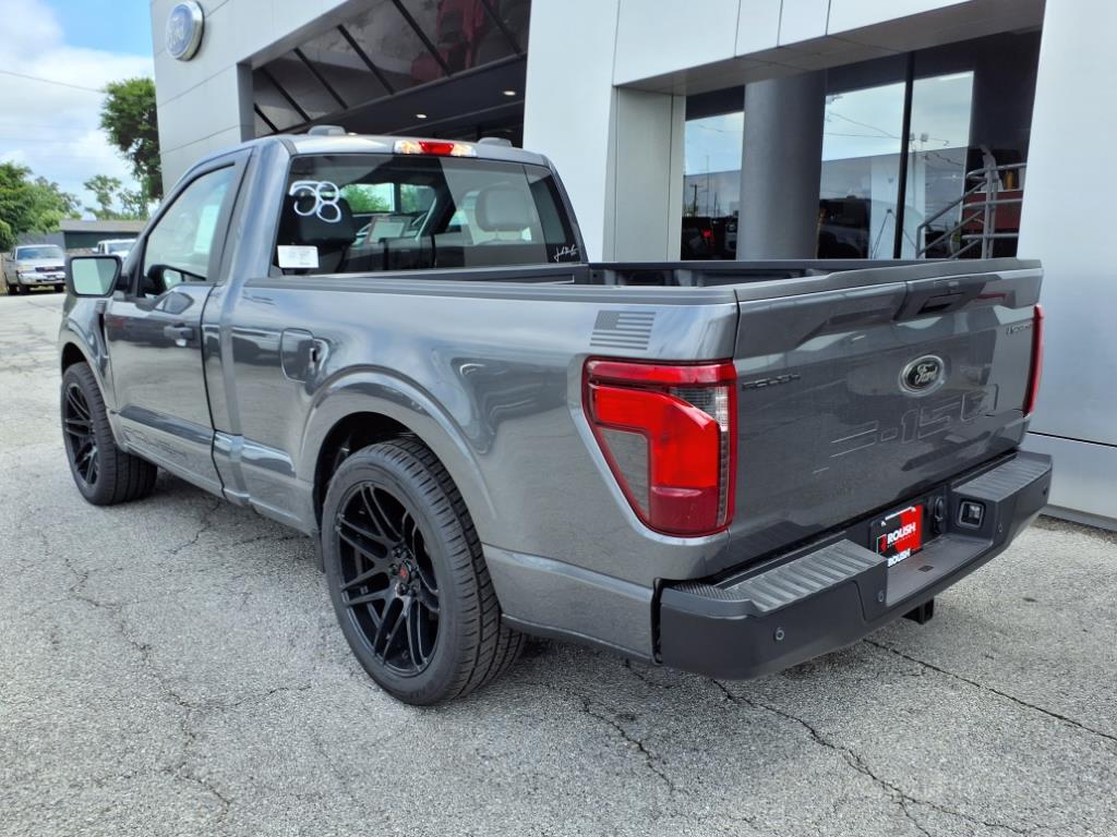 2025 Ford F-150 XL photo 3