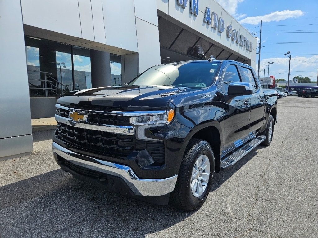 Used 2024 Chevrolet Silverado 1500 LT 4x4 LT Crew Cab 6.6 ft. SB