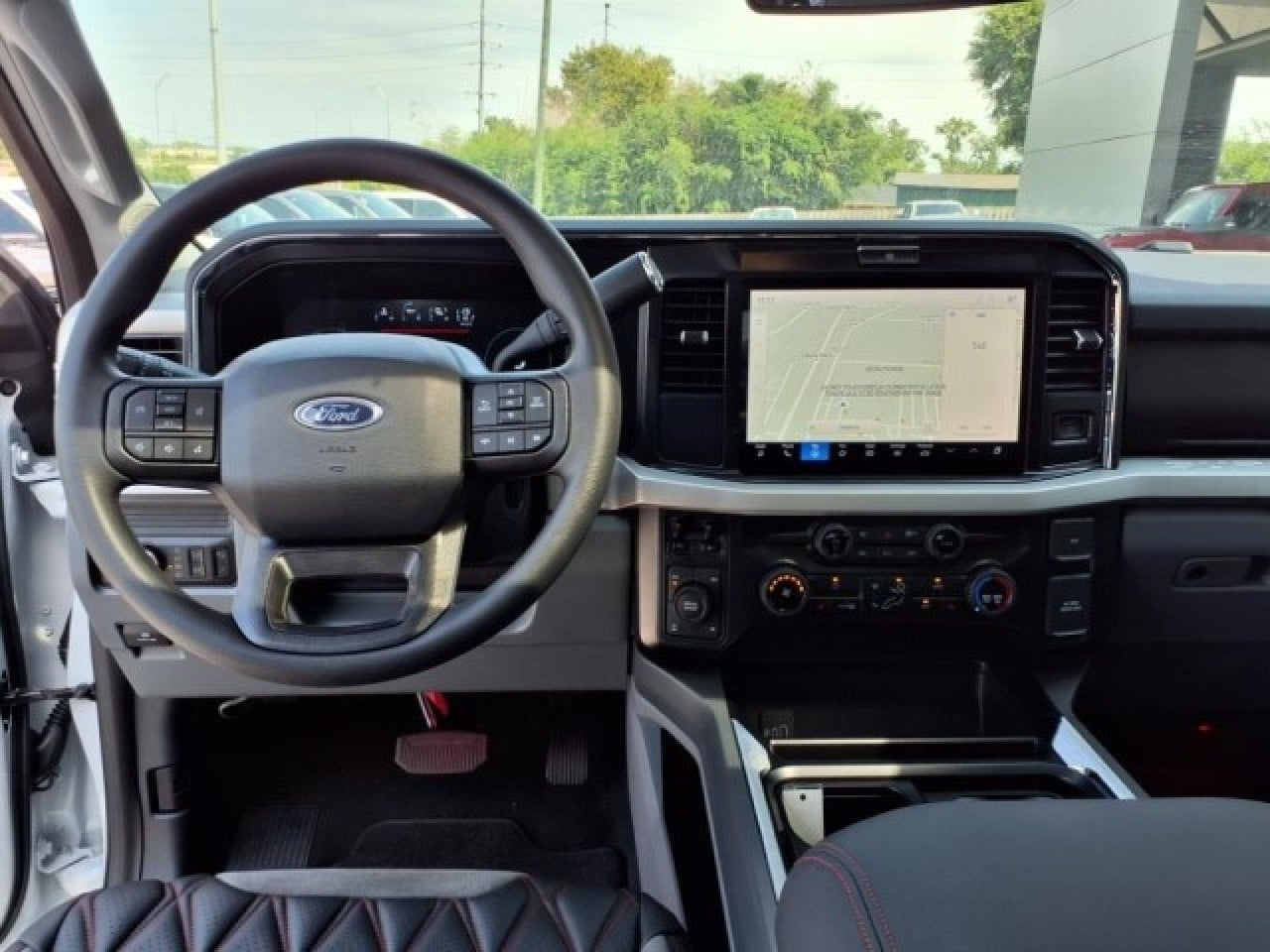 2025 Ford F-250 Super Duty XLT - Photo 9