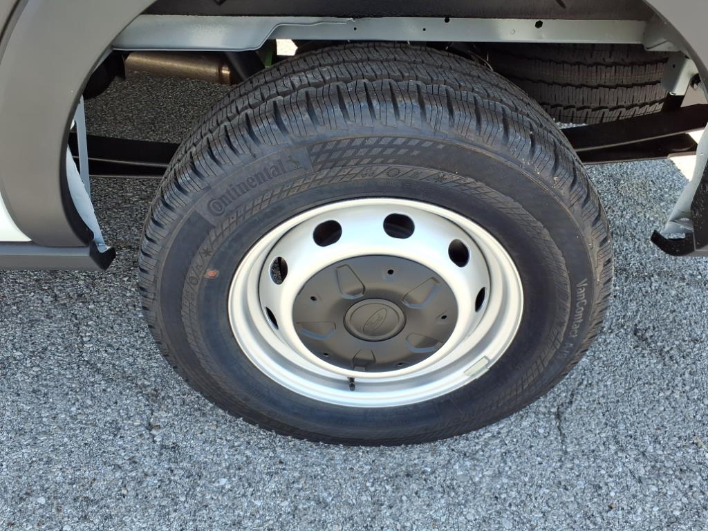 2025 Ford Transit Cargo Van photo 3