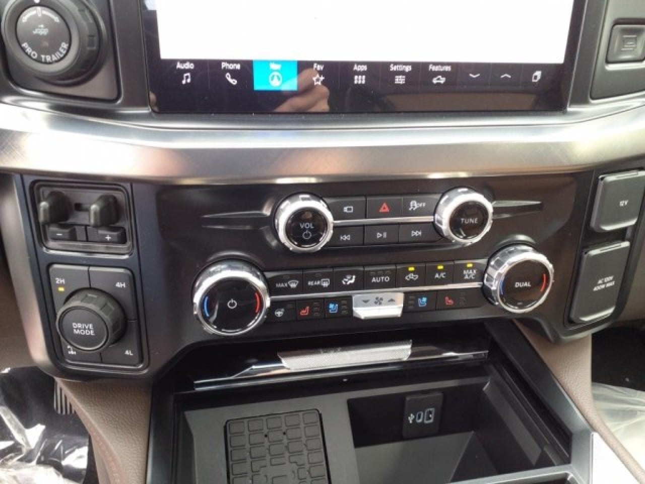 2025 Ford F-250 Super Duty King Ranch - Photo 13