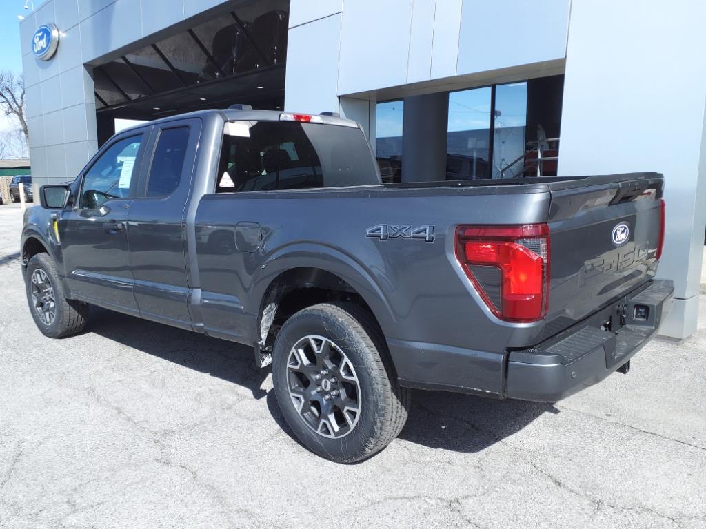 2025 Ford F-150 STX photo 2