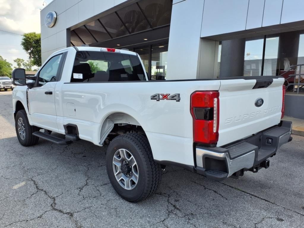 New 2025 Ford F-350 XLT Pickup Truck