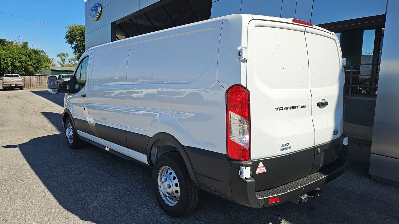 2025 Ford Transit Cargo Van photo 2