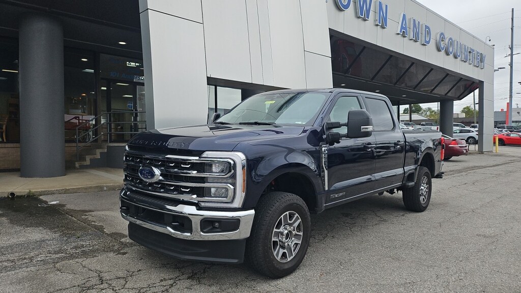 New 2025 Ford F-250 2025 Ford F-250 Lariat Crew CAB 4DR 160 WB 4WD HD 4x4 Lariat Crew Cab 6.8 ft. SB Pickup