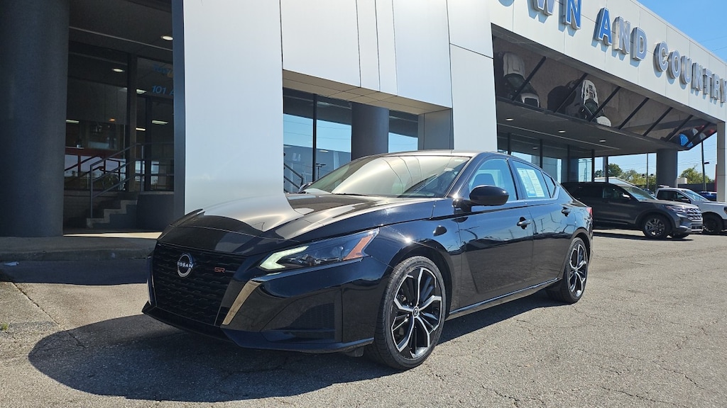 Used 2024 Nissan Altima 2.5 SR Sedan