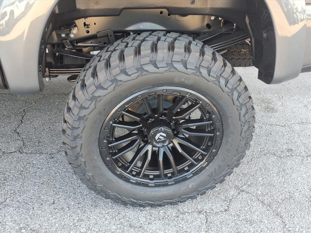 2025 Ford F-250 XLT photo 3