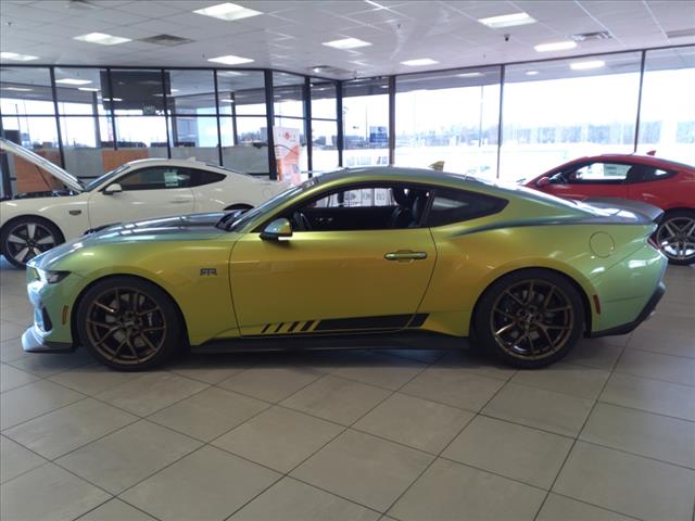 2025 Ford Mustang GT photo 2