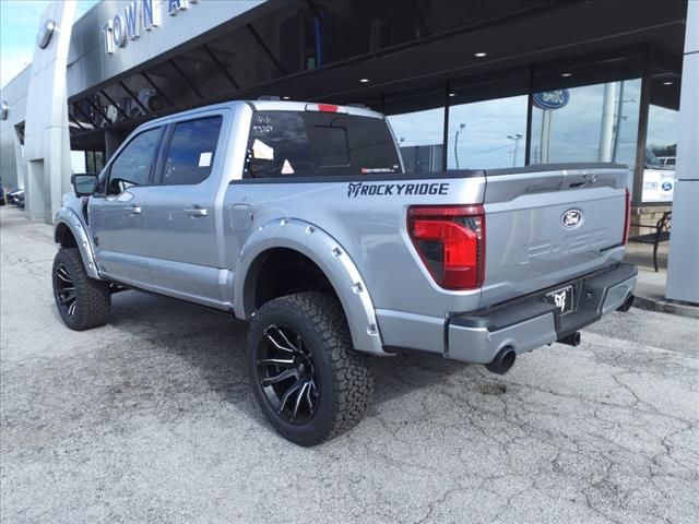 2024 Ford F-150 XLT photo 2