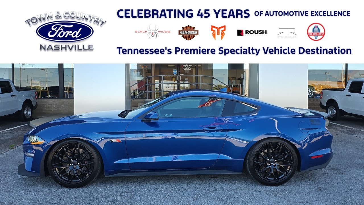 2022 Ford Mustang Coupe 